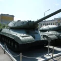 IS-4